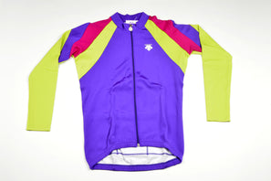 NEW Descente Thermal Jacket with 3 Back Pockets in Size L