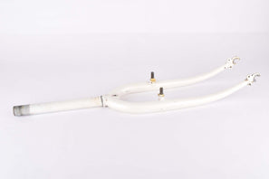 26" White MTB Steel Fork with Eyelets for Fenders