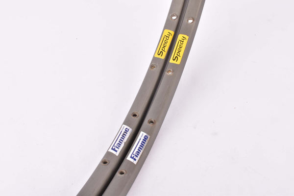 NOS Fiamme Speedy tubular track rims 650C / 571mm with 28 holes from the 1970s - 1980s