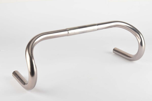 3 ttt Competizione Mod. Tour de France Handlebar in size 44 cm and 25.8 mm clamp size from the 1980s