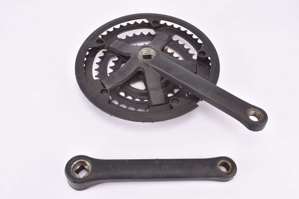 Black triple crankset with 48/38/28 teeth and chainguard in 170mm length from 1999