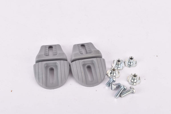 NOS 2 point screw on pedal shoe cleats