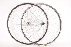 Wheelset with Wolber Profil 20 Tubular Rims and Shimano Dura-Ace #7400 / #7403 Hubs
