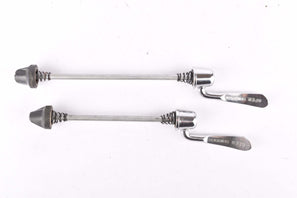 Shimano 105 #1050  quick release set, front and rear Skewer from the 1980s