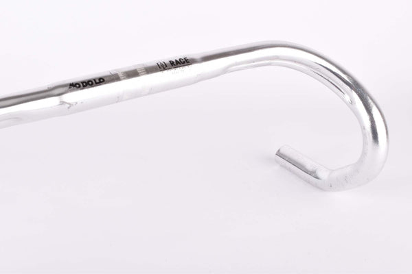 Modolo Q-Race Handlebar in size 44cm (c-c) and 26.0mm clamp size, from the 1980s - 90s