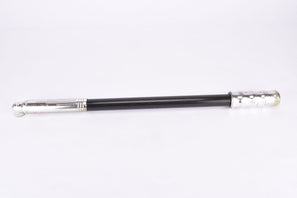 black/silver Olona bike pump in 450-495mm from the 1970s - 80s