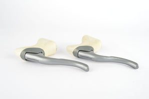 Shimano 600 Ultegra #BL-6403 aero brake lever set with white hoods from the 1990s