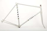 Zeus Durifort frame 57.5 cm (c-t) / 56 cm (c-c)  Durifort Champion Du Monde