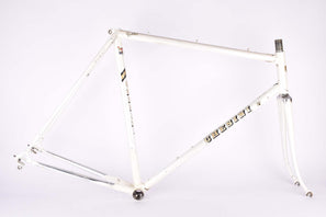 Chesini frame in 57.5 cm (c-t) / 56 cm (c-c) with Columbus Zeta tubing from the 1980s