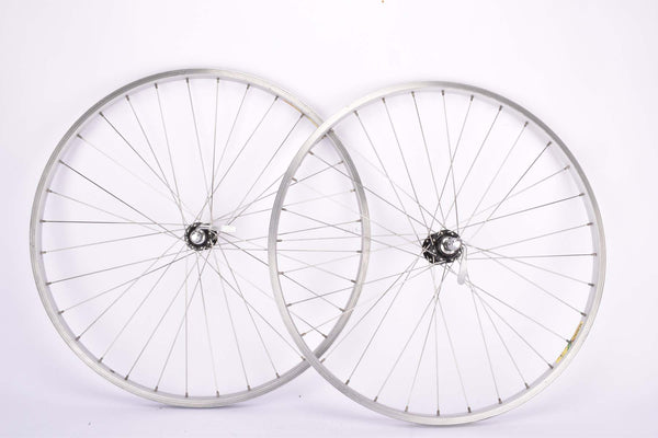 26" (559) Wheelset with Mavic M234 Clincher Rims and Shimano Deore LX #M560 Hubs