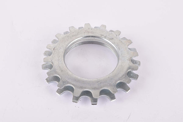NOS Sachs-Maillard Course #MC steel Freewheel Cog, threaded on inside, with 16/17 teeth from the 1980s