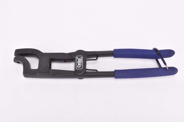 CYCLUS TOOLS punch pliers for mud guards, rubber handles