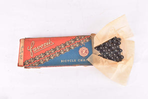 NOS/NIB Single Speed Favorit (Velo) Bicycle Chain in 1/2" x 1/8" with 108 links