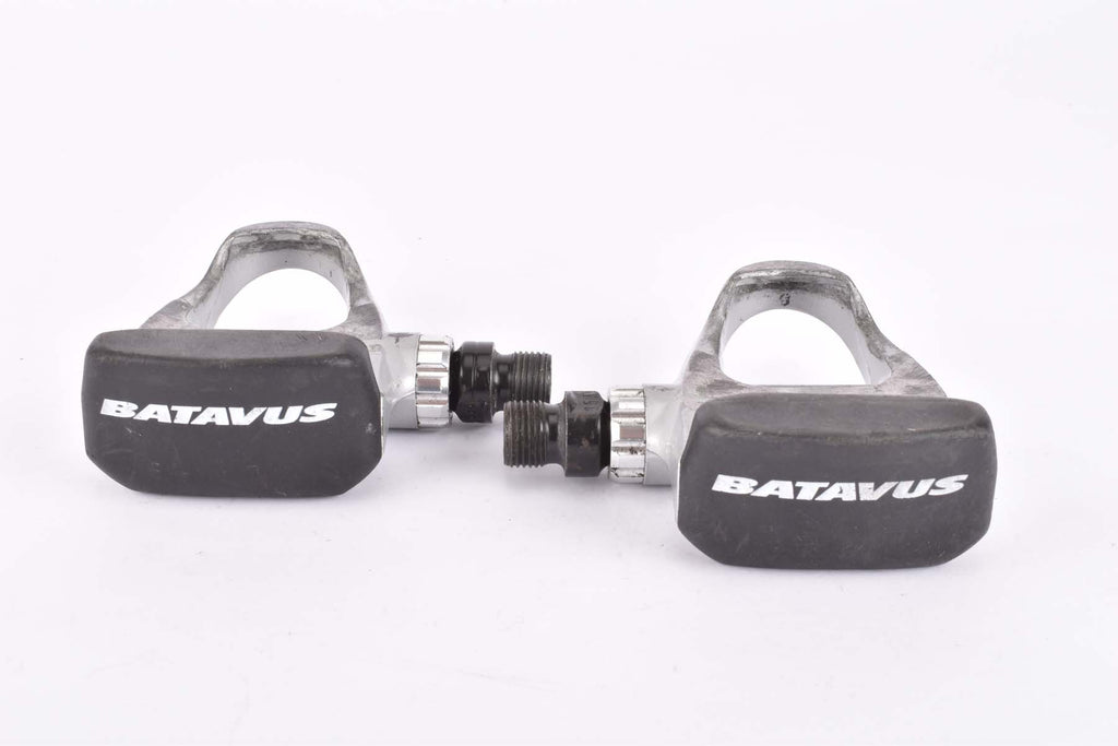 Batavus labled Look E-1 clipless pedals Batavus labled Look E-1 clipless pedals