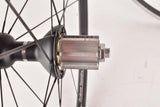Wheelset with Campagnolo Neutron Clincher Rims and Campagnolo Neutron Hubs