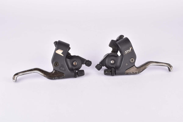 Shimano Deore DX #ST-M071 3x7-speed Shifting Brake Levers from the 1990s