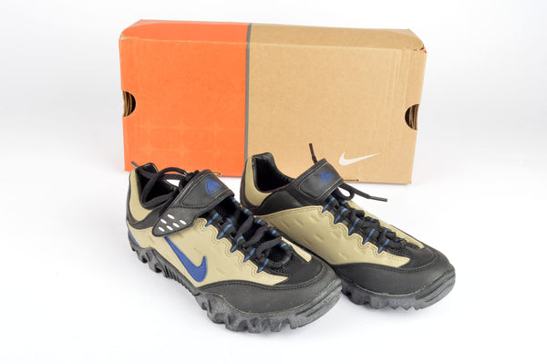 NEW Nike WMNS Kato ACG Cycle shoes in size 36 NOS/NIB