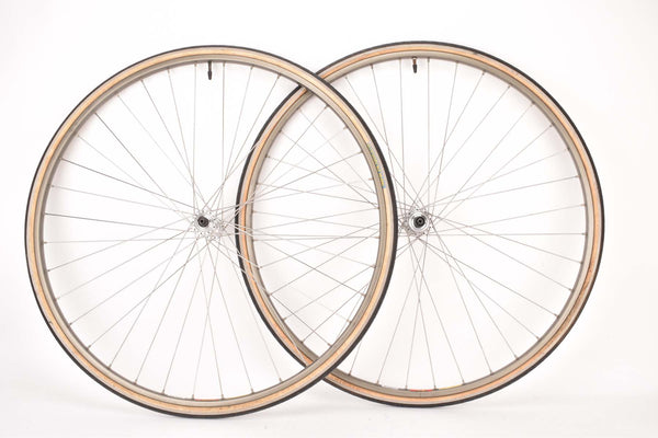 28" (700C) Wheelset with Mavic G 40 Clincher Rims, Hutchinson Kevlar Tires and Campagnolo Record #1034 Hubs - New Bike Take Off