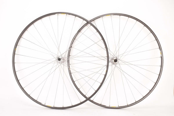 28" (700C) Wheelset with Omega Strada Hardox Tubular Rims and Campagnolo Record #1034 Hubs