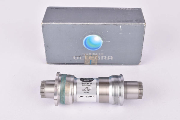 NOS/NIB Shimano Ultegra #BB-6500 Octalink triple Bottom Bracket in 118.5mm with italian thread from 1998 with box