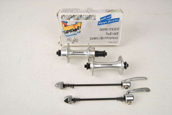 New Gipiemme Road low flange hub set for Freewheels with english treading from the 1980s NOS/NIB