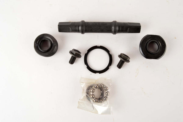 NEW Shimano #BB-M200 Bottom Bracket with BSA threading and 122mm from the1990s NOS