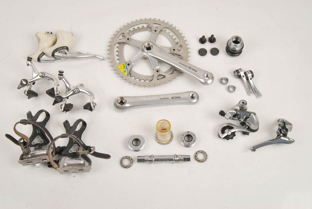 Shimano 105 indexed 1050 groupset from 1988 Shimano 105 indexed 1050 groupset from 1988