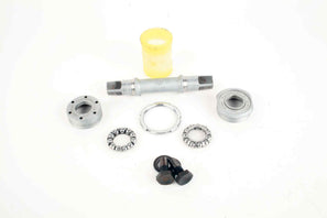 Campagnolo Nuovo Record #1046/a bottom bracket with italian threading from the 1960s - 80s